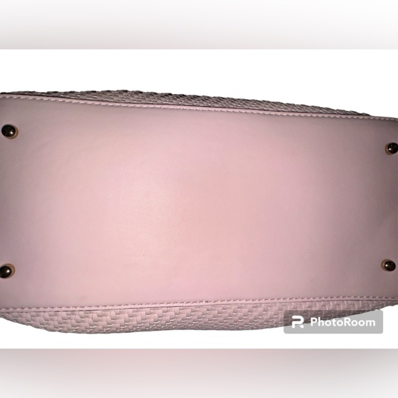 GUESS WOMEN’S SATCHEL IN POWDER PINK W/ADJUSTABLE & REMOVABLE STRAP TOP ZIP - Picture 4 of 7